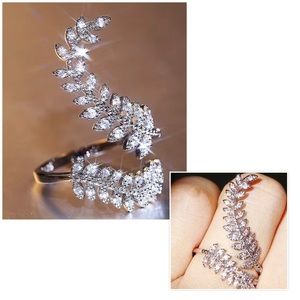 SILVER PLATED ZIRCONS RING